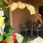 Casa Di Sissy Con Piscina Privata - Zona Igea Гостевой дом Акви Терме