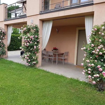 ゲストハウス Casa Di Sissy Con Piscina Privata - Zona Igea アックイテルメ