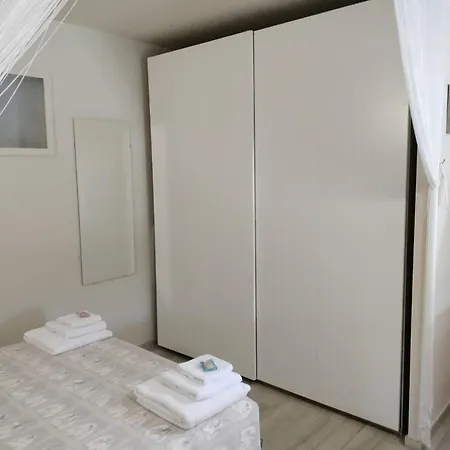 Casa Di Sissy Con Piscina Privata - Zona Igea