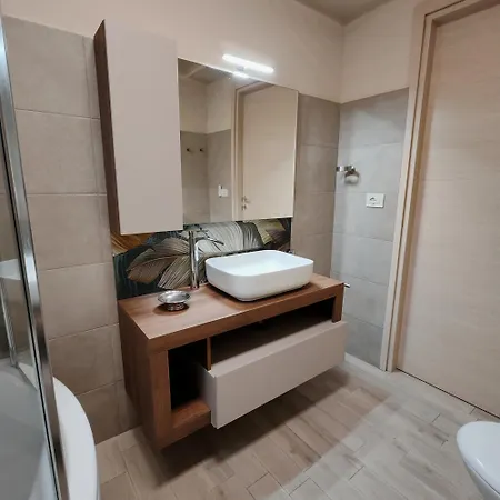 게스트하우스 Casa Di Sissy Con Piscina Privata - Zona Igea 아키테르메