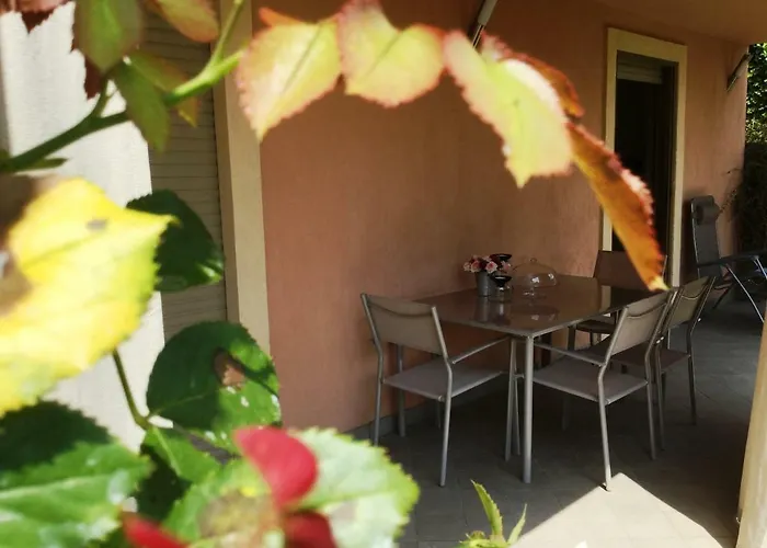 Casa Di Sissy Con Piscina Privata - Zona Igea Гостевой дом Акви Терме